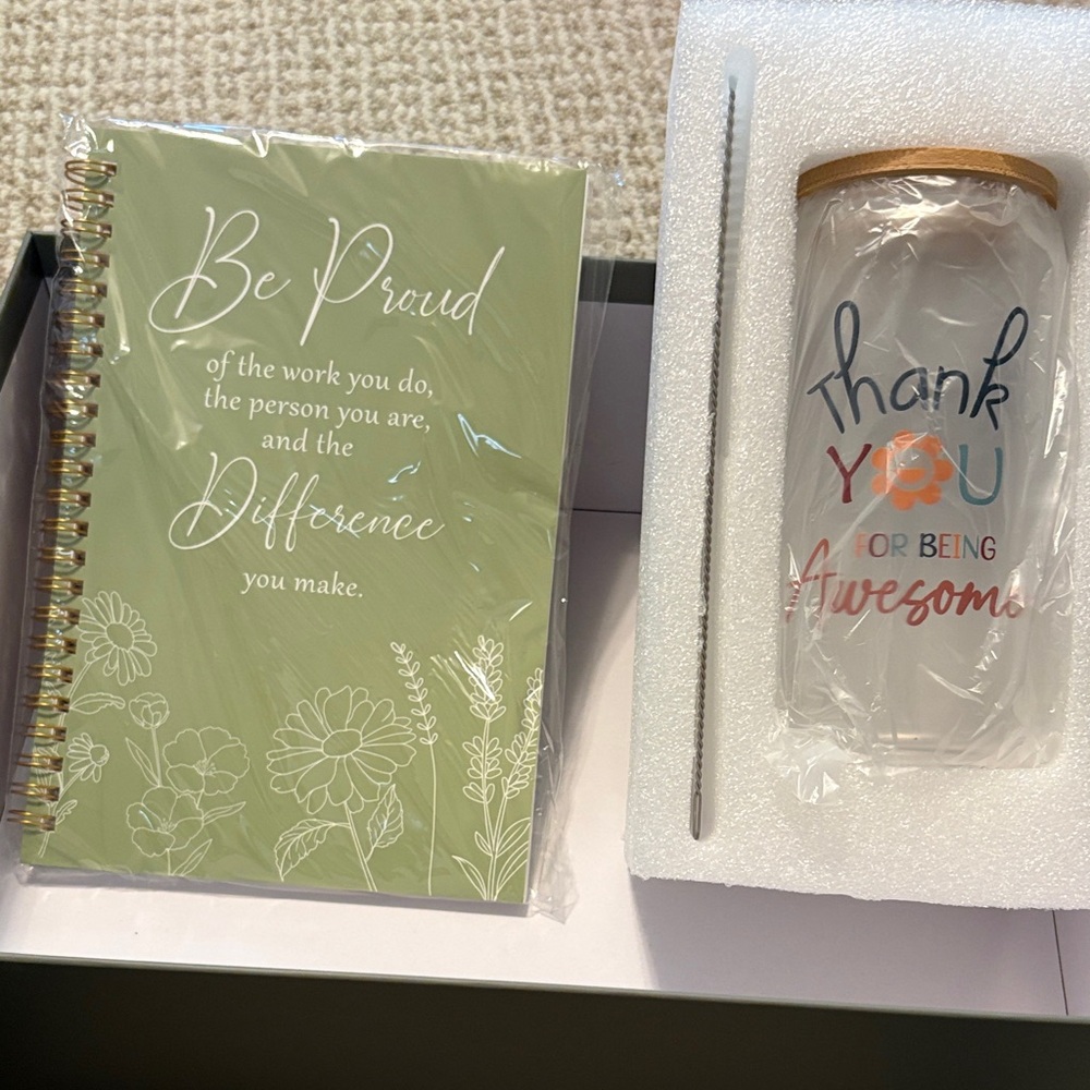 Specially For You Gift Box - Picture 6 of 8